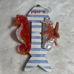 Piper K set of 2 seahorse and starfish hair claw clips